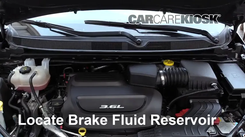 2017 Chrysler Pacifica Touring 3.6L V6 Brake Fluid